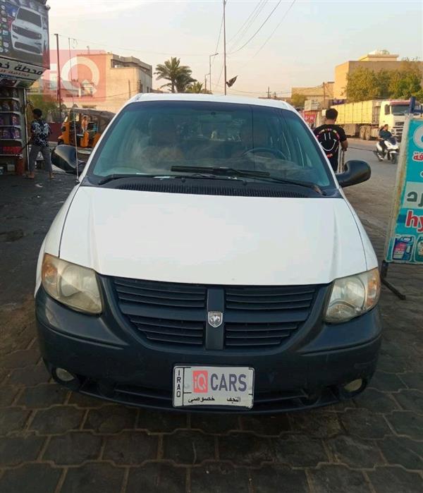 Dodge Caravan 2004 for sale in Iraq - Baghdad